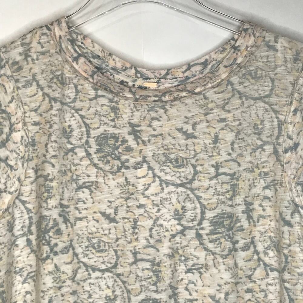 Free People High Tide Print High Low T-Shirt Top Size XS NEW - Picture 3 of 9